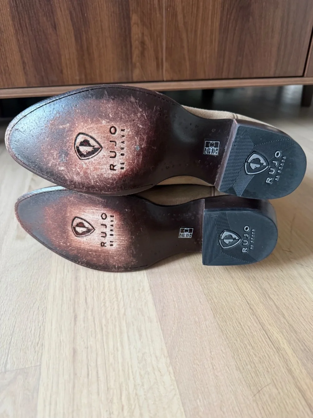 Rujo Canyon Roughout Suede